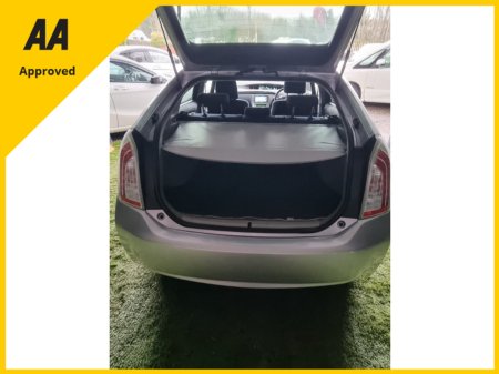 2014 Toyota Prius - photo 10