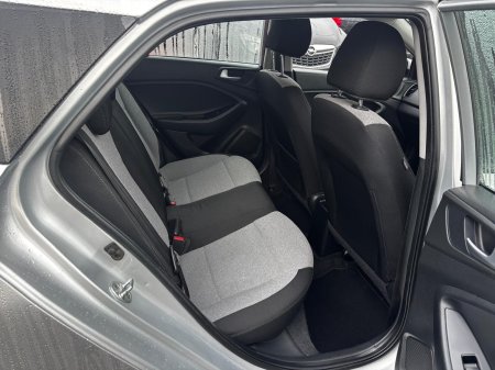 2015 Hyundai i20 - photo 7