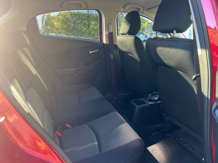 2018 Mazda Demio - photo 8