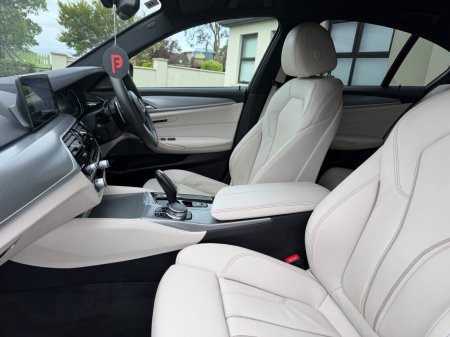 2017 BMW 5-Series - photo 16