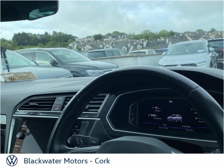 2021 Volkswagen Tiguan - photo 15