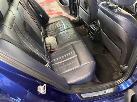 2017 BMW 5-Series - photo 14
