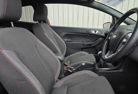 2017 Ford Fiesta - photo 11