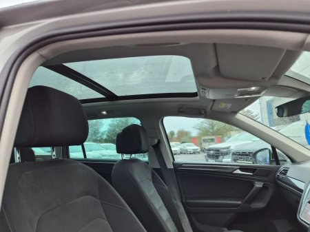 2019 Volkswagen Tiguan - photo 5