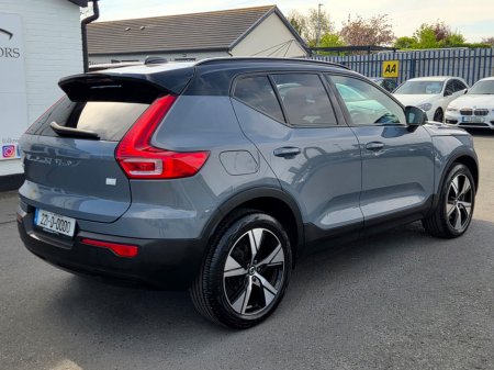 2022 Volvo XC40 - photo 3