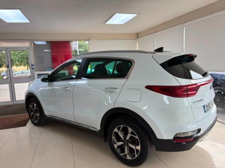 2021 Kia Sportage - photo 3