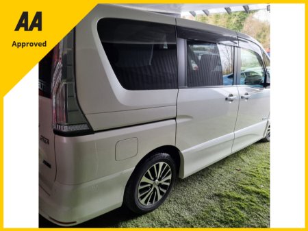 2014 Nissan Serena - photo 7