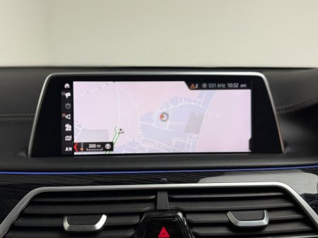 2018 BMW 7-Series - photo 14