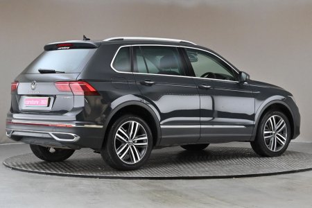 2023 Volkswagen Tiguan - photo 10