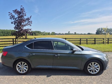 2021 Skoda Superb - photo 7