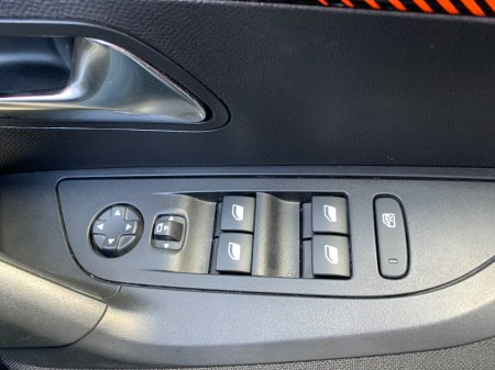 2023 Peugeot 2008 - photo 29