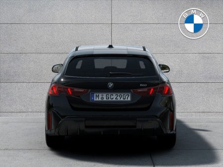 2026 BMW 1-Series - photo 3