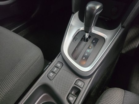 2022 Toyota Yaris Cross - photo 16