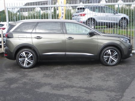 2020 Peugeot 5008 - photo 4