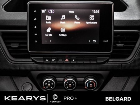2025 Renault Trafic - photo 12
