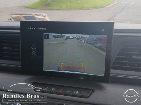 2026 Nissan Interstar - photo 16