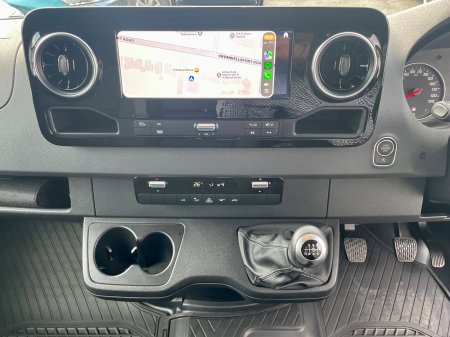 2025 Mercedes-Benz Sprinter - photo 7