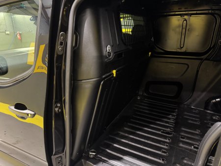 2020 Citroen Berlingo - photo 26