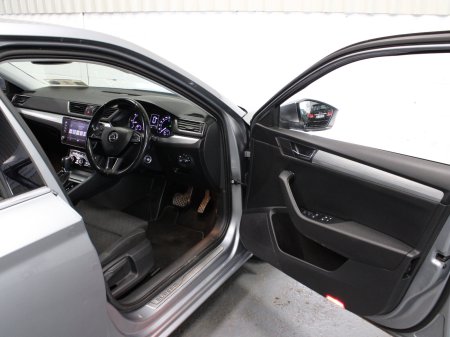 2021 Skoda Superb - photo 22