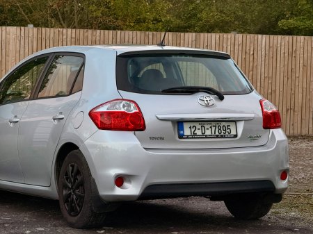 2012 Toyota Auris - photo 17