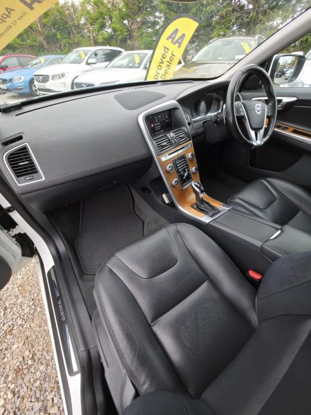2017 Volvo XC60 - photo 11