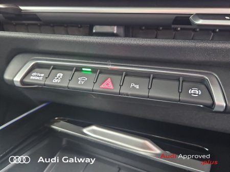 2026 Audi Q3 - photo 30