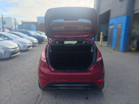 2014 Ford Fiesta - photo 13