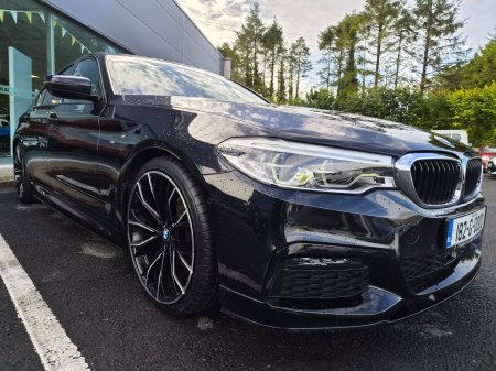 2018 BMW 5-Series - photo 2