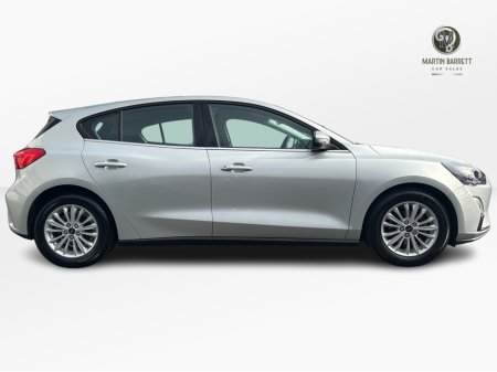 2022 Ford Focus - photo 2