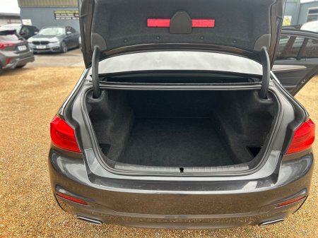 2018 BMW 5-Series - photo 13