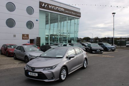 2019 Toyota Corolla 1.8 Hybrid Luna Saloon