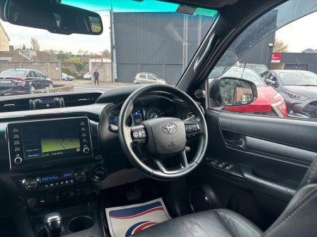 2024 Toyota Hilux - photo 9