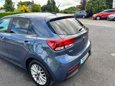 2020 Kia Rio - photo 4