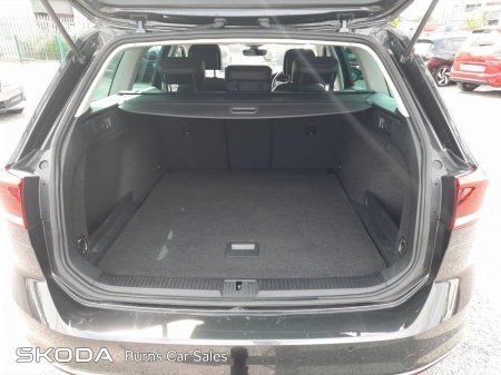 2022 Volkswagen Passat - photo 10
