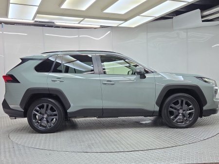 2023 Toyota RAV4 - photo 11