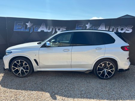2021 BMW X5 - photo 2