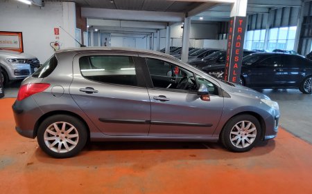 2010 Peugeot 308 - photo 9