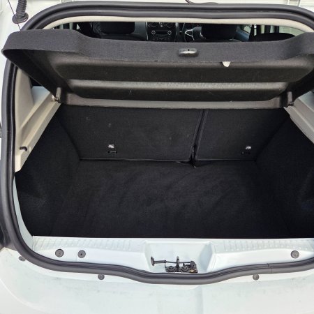 2017 Dacia Sandero - photo 12