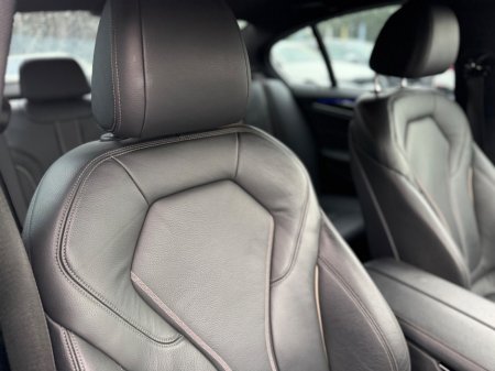 2018 BMW 5-Series - photo 18