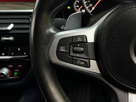 2017 BMW 5-Series - photo 23