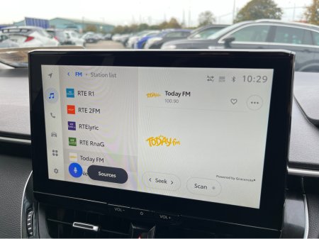 2025 Toyota Corolla - photo 19