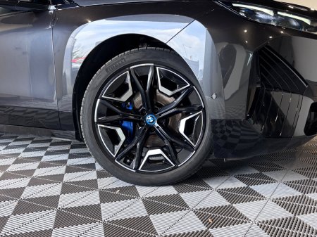 2023 BMW iX - photo 15