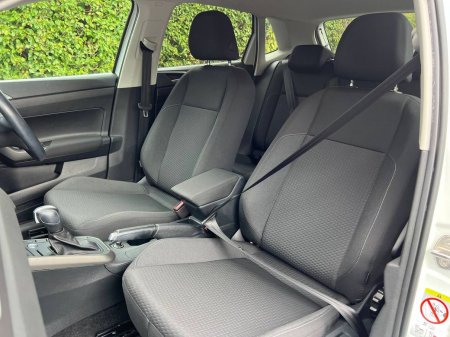 2020 Volkswagen Polo - photo 6