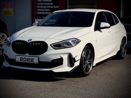 2022 BMW 1-Series - photo 3
