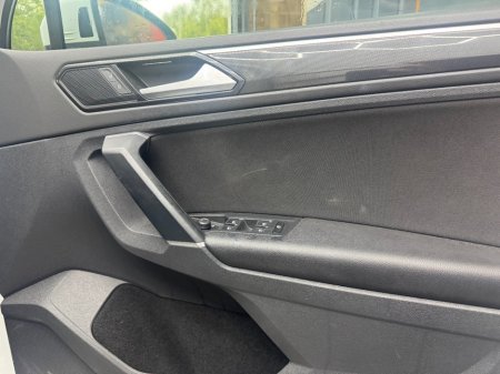 2017 Volkswagen Tiguan - photo 17