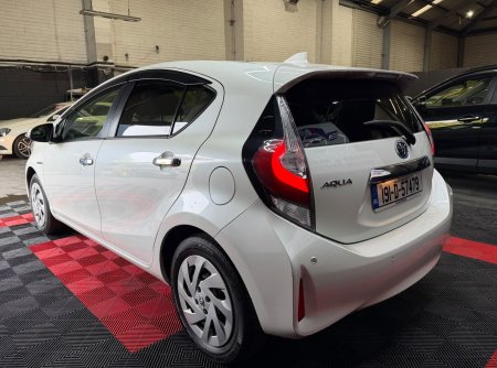 2019 Toyota Aqua - photo 15