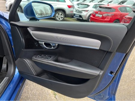 2019 Volvo V90 - photo 15