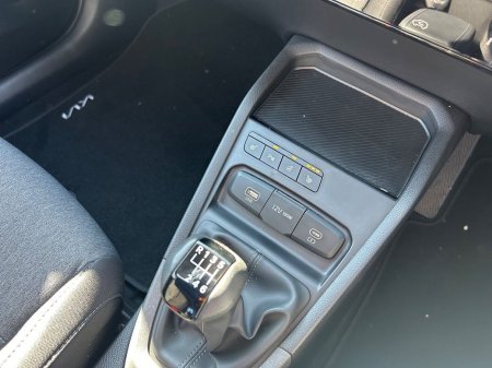 2026 Kia Stonic - photo 7