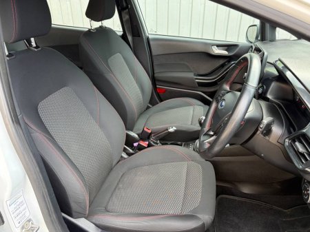 2019 Ford Fiesta - photo 12
