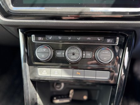 2020 Volkswagen Touran - photo 24